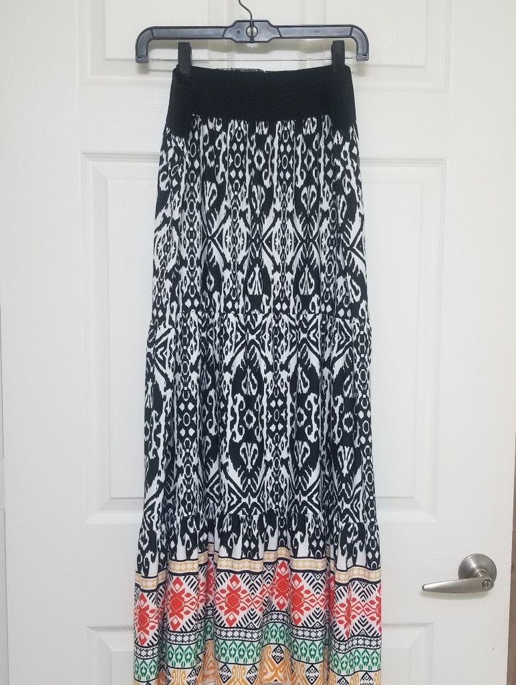 NWT Women's Plus Size Maxi Skirt